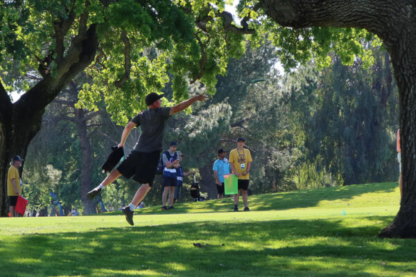 All The Disc Golf Throws You Need To Know